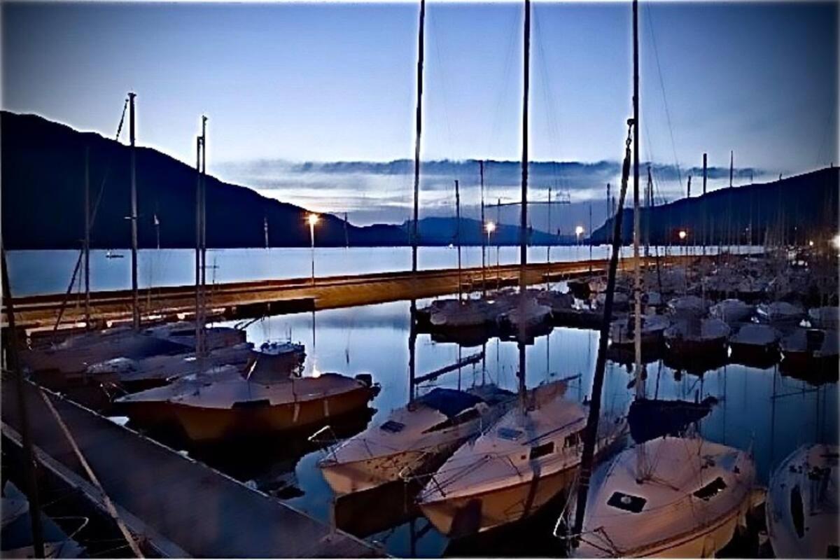 A La Marc'Quize Chambres D'Hotes, Petit Dejeuner Compris, Avec Piscine A Debordement En Exterieur, Bain Nordique A 38 Degres En Prestation Supplement Sur Reservation Horaire Anticipee 1 Place De Parking Gratuite Sur Place Mouxy Dış mekan fotoğraf