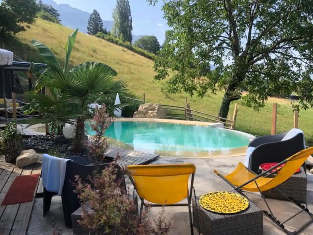 A La Marc'Quize Chambres D'Hotes, Petit Dejeuner Compris, Avec Piscine A Debordement En Exterieur, Bain Nordique A 38 Degres En Prestation Supplement Sur Reservation Horaire Anticipee 1 Place De Parking Gratuite Sur Place Mouxy Dış mekan fotoğraf