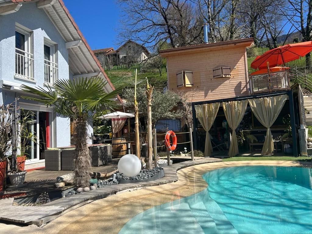 A La Marc'Quize Chambres D'Hotes, Petit Dejeuner Compris, Avec Piscine A Debordement En Exterieur, Bain Nordique A 38 Degres En Prestation Supplement Sur Reservation Horaire Anticipee 1 Place De Parking Gratuite Sur Place Mouxy Dış mekan fotoğraf
